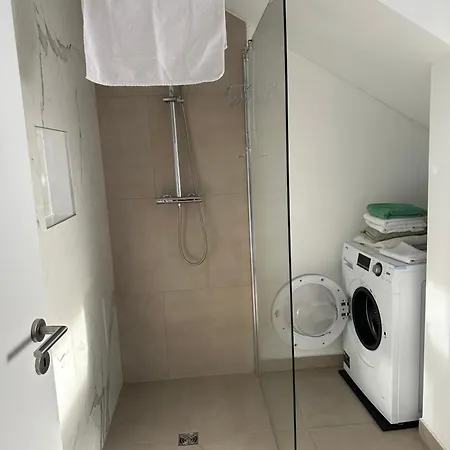 Mari Apartment
